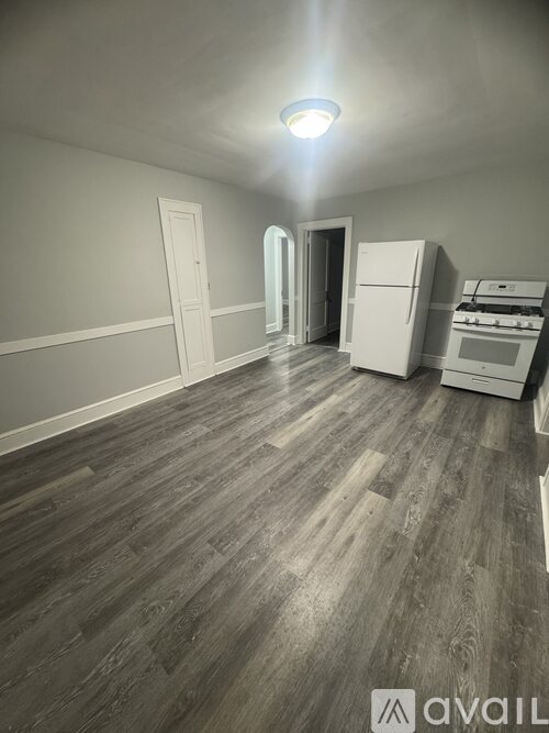 35 Rapallo Ave 2 Beds Apartment for Rent - Photo gallery 1