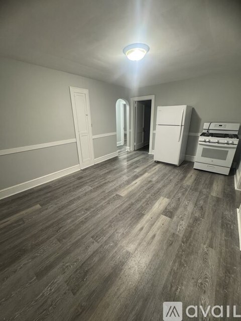 35 Rapallo Ave 2 Beds Apartment for Rent