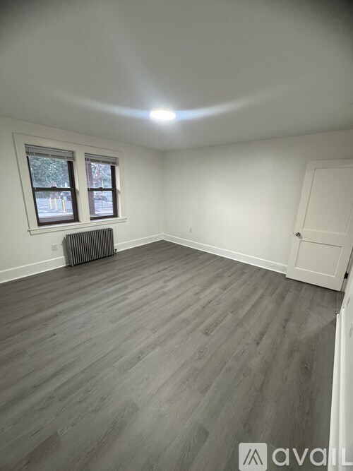 35 Rapallo Ave 2 Beds Apartment for Rent - Photo gallery 4