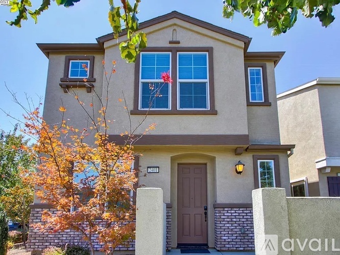 2401 Pleasant Grove Boulevard 4 Beds Single Family Home for Rent - Photo gallery 4
