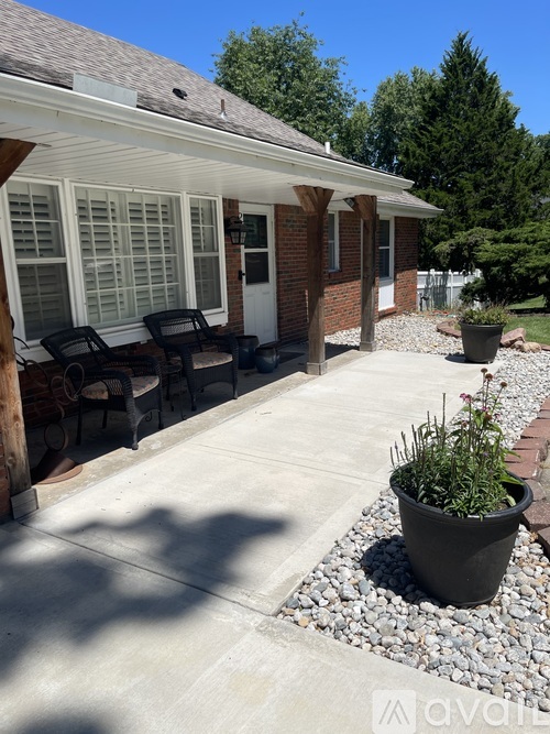 24 Northeast Normandy Lane 3 Beds Single Family Home for Rent - Photo gallery 4