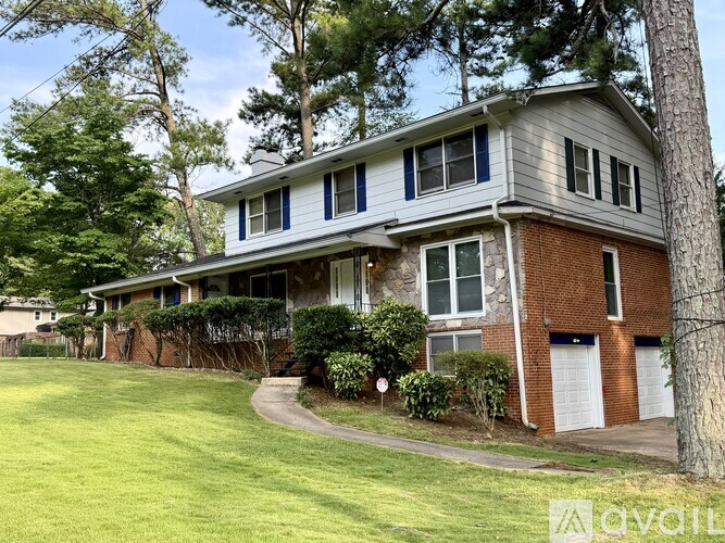 490 Tall Deer Drive 4 Beds Single Family Home for Rent - Photo gallery 2