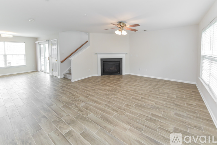 11927 Cheviott Hill Lane 4 Beds Single Family Home for Rent - Photo gallery 3