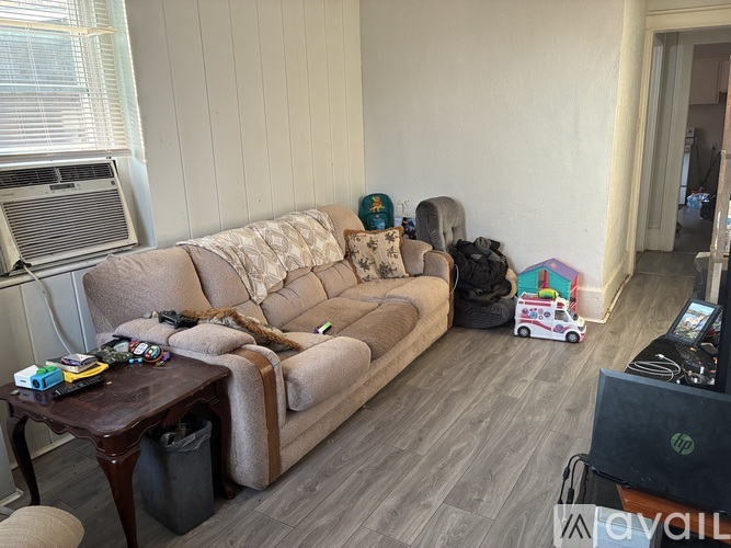 203 Randolph Ave 1 Apartment for Rent - Photo gallery 4