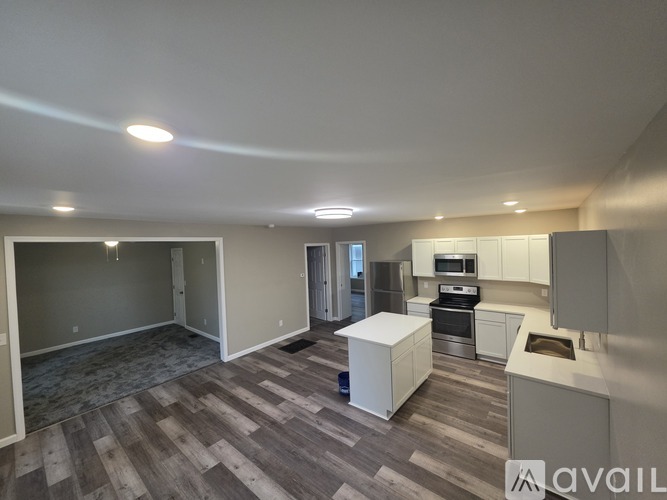 506 West Dominick Street 1 Apartment for Rent - Photo gallery 4
