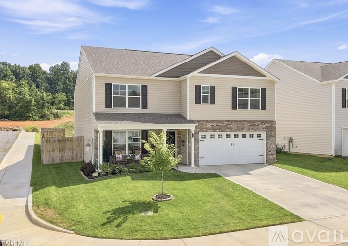 1041 Persimmon Hollow 5 Beds Single Family Home for Rent - Photo gallery 2