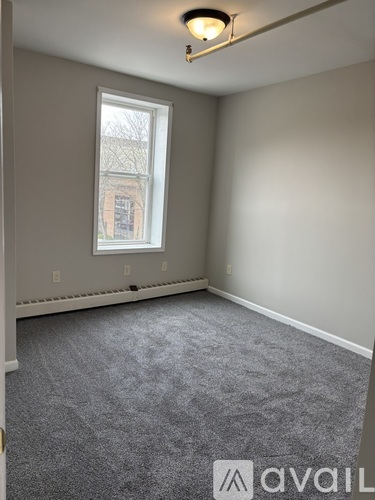 138 Main St 1 Apartment for Rent - Photo gallery 5