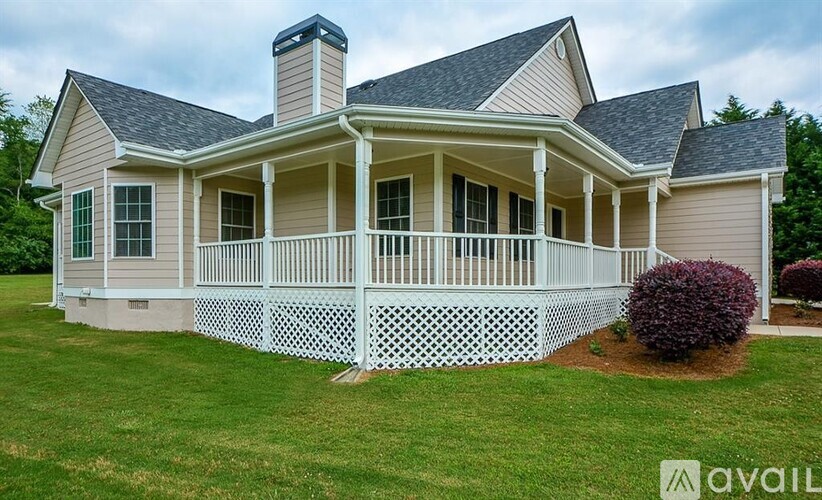 68 Arthur Ave 3 Beds Single Family Home for Rent - Photo gallery 2