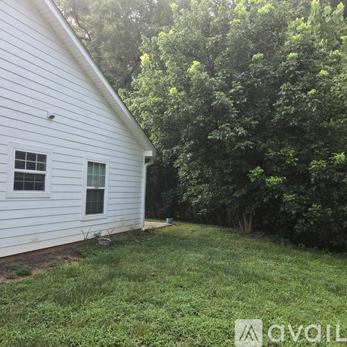 386 B Double Springs Road 2 Beds Single Family Home for Rent - Photo gallery 2