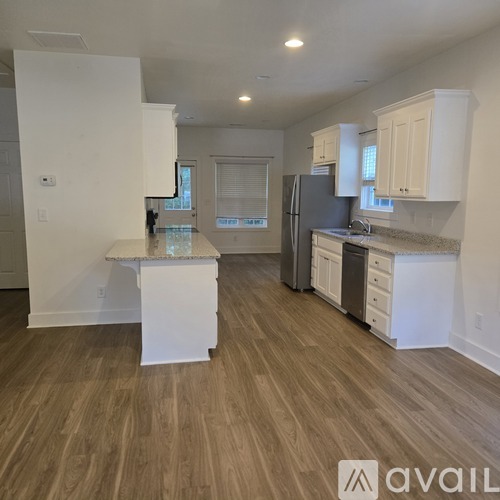 386 B Double Springs Road 2 Beds Single Family Home for Rent - Photo gallery 3