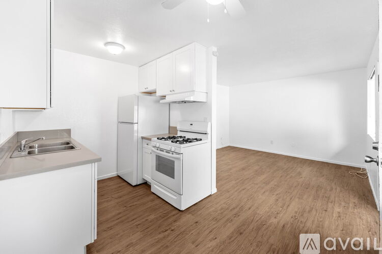 4030 38th St 1 Apartment for Rent - Photo gallery 3