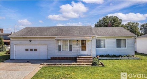 2129 Silverdale Avenue 3 Beds Apartment for Rent
