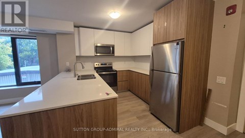 202 - 293 VIEWMOUNT AVENUE 3 Beds Apartment for Rent