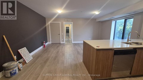 202 - 293 VIEWMOUNT AVENUE 3 Beds Apartment for Rent