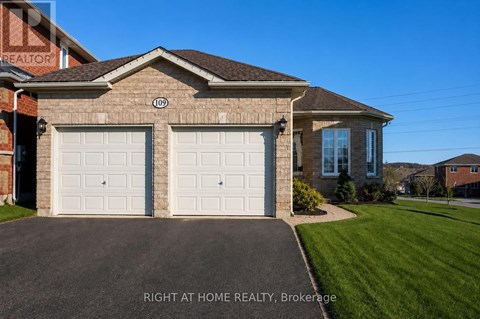 LOWER - 109 LIVIA HERMAN WAY 3 Beds Apartment for Rent
