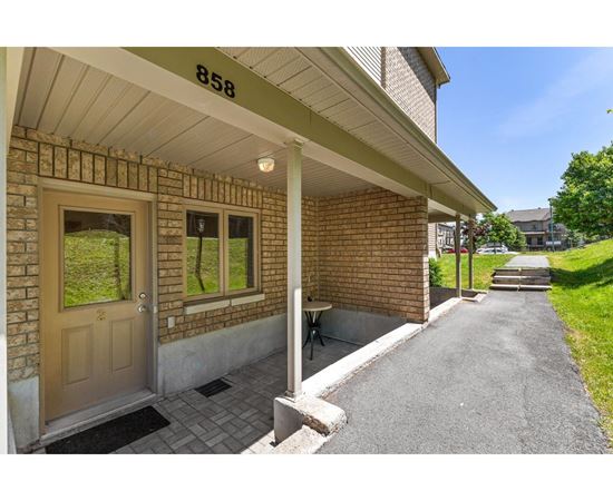 858 Boul. du Plateau, #2 1 Apartment, Condo, Home for Rent - Photo gallery 3