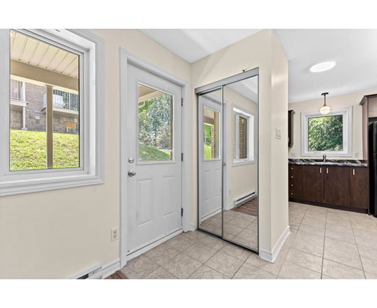 858 Boul. du Plateau, #2 1 Apartment, Condo, Home for Rent - Photo gallery 5
