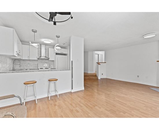 139E Ch. de la Savane, #1 2 Beds Apartment, Condo, Home for Rent - Photo gallery 4