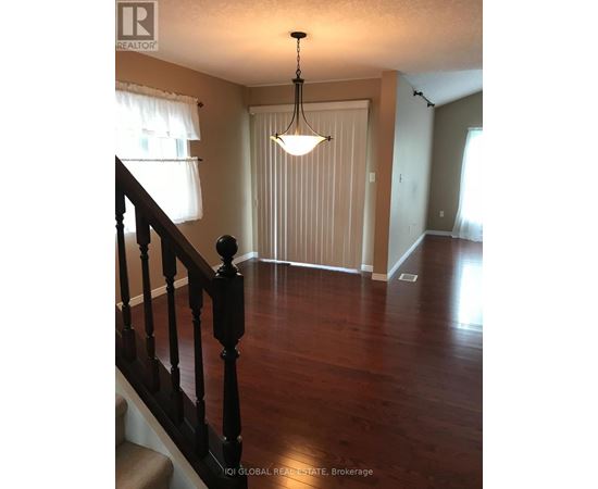 565 WILD IRIS AVENUE 5 Beds Home, Townhouse for Rent - Photo gallery 5