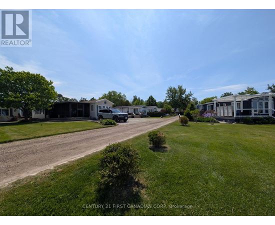 49 - 79681 BLUEWATER HIGHWAY Studio House for Rent - Photo gallery 2