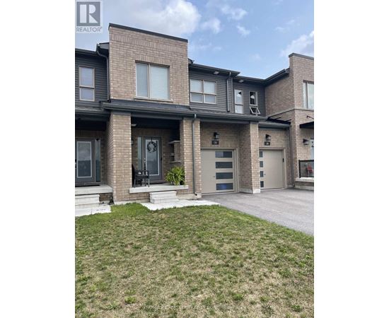 24 SOUTH PARK LANE 3 Beds Home, Townhouse for Rent - Photo gallery 1