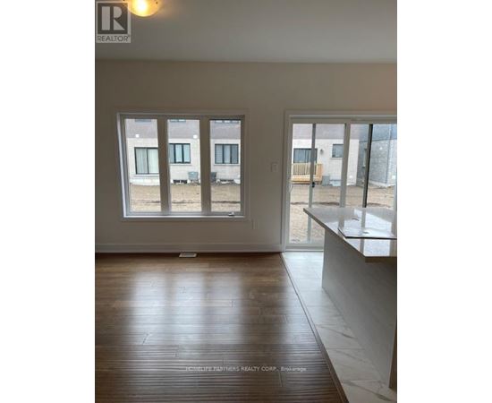 24 SOUTH PARK LANE 3 Beds Home, Townhouse for Rent - Photo gallery 4