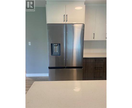 144 Meadowbrook Road Unit# Lower Unit 3 Beds House for Rent - Photo gallery 5