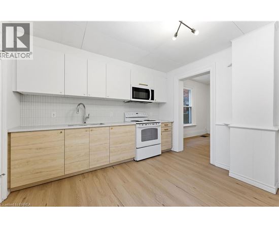 176 DARLING Street Unit# 1 2 Beds House for Rent - Photo gallery 1