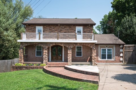 4036 Creekside Drive 4 Beds Apartment for Rent