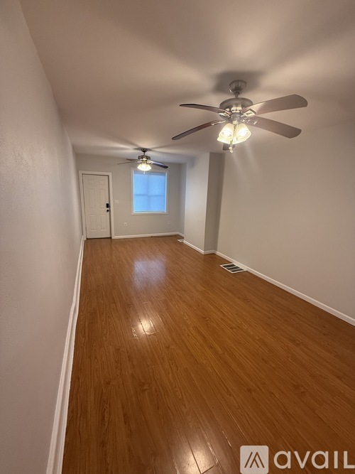 1939 East Oakdale Street 2 Beds Other for Rent - Photo gallery 3