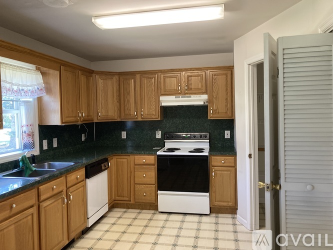 195 West Hamilton Ave. 2 Beds Townhouse for Rent - Photo gallery 2