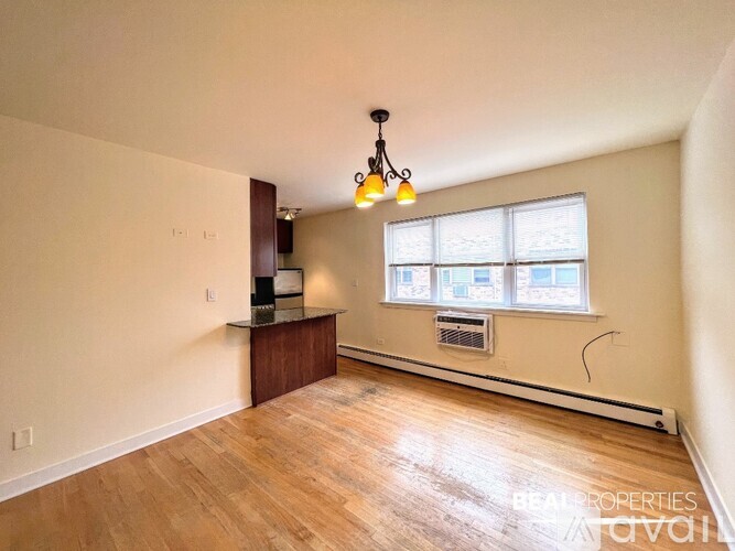 625 W Wrightwood Ave Studio Condo for Rent - Photo gallery 2