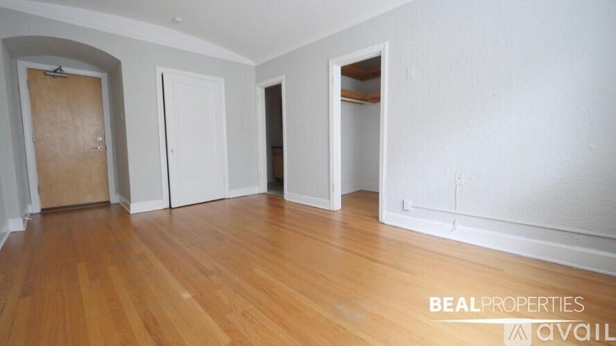 536 W Arlington Pl Studio Condo for Rent - Photo gallery 4