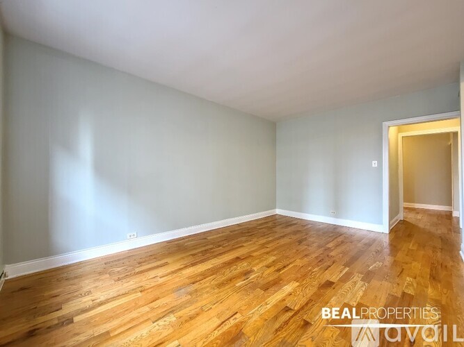 1347 N Dearborn St Studio Condo for Rent - Photo gallery 2