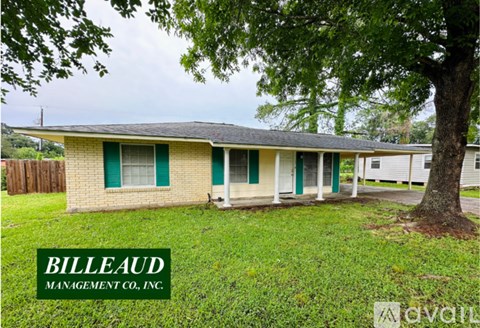 124 Emerite Dr 3 Beds Apartment for Rent