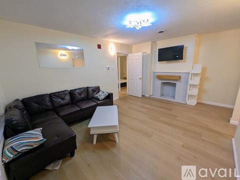 5523 Ellsworth 1 Apartment for Rent