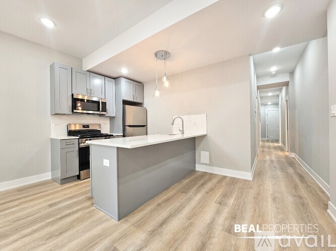 438 W Belden Ave 2 Beds Condo for Rent - Photo gallery 3
