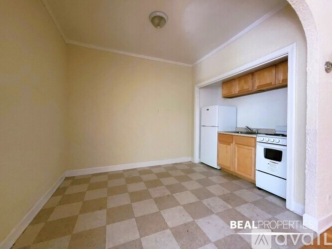 536 W Arlington Pl Studio Condo for Rent - Photo gallery 2