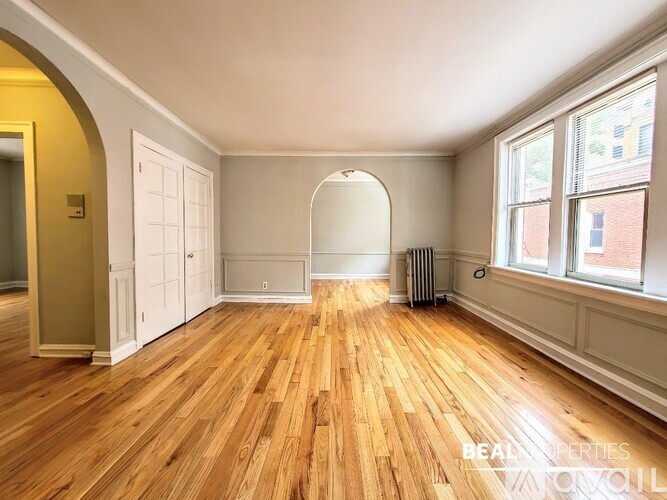 542 W Surf St 1 Condo for Rent - Photo gallery 3