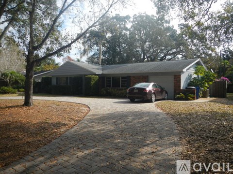 4431 15Th St N 2 Beds Apartment for Rent