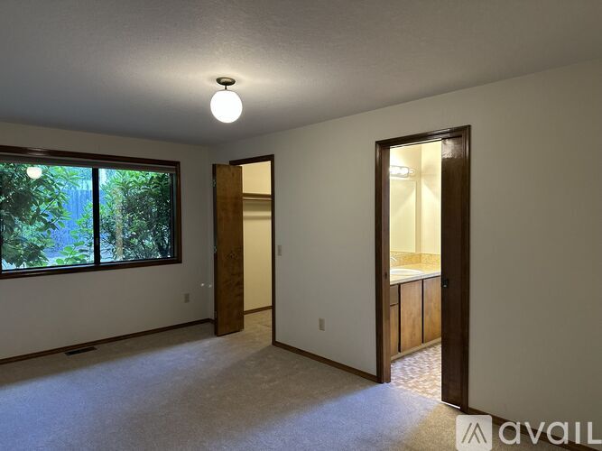 19043 Southwest Jessica Way 3 Beds Single Family Home for Rent - Photo gallery 5