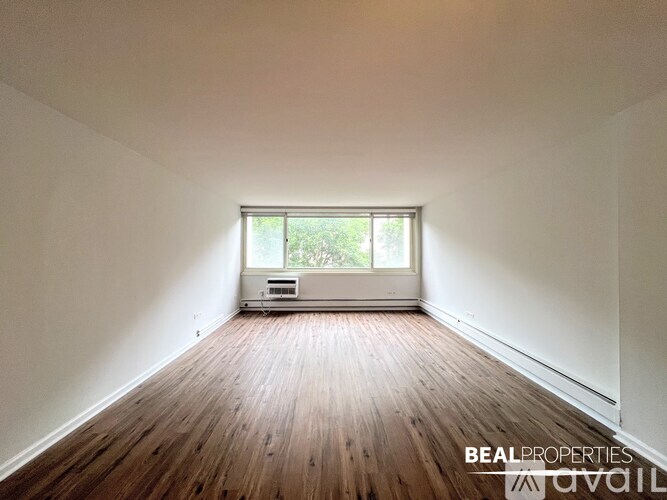 1344 N Dearborn St 1 Apartment for Rent - Photo gallery 1