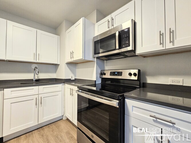 1344 N Dearborn St 1 Apartment for Rent - Photo gallery 5