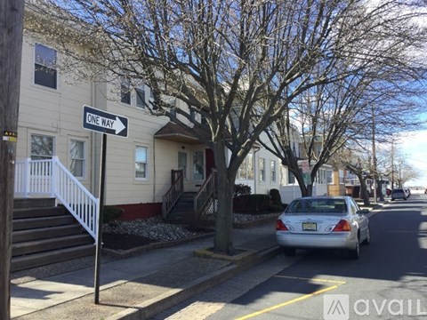 2 North Austin Avenue 2 Beds Apartment for Rent