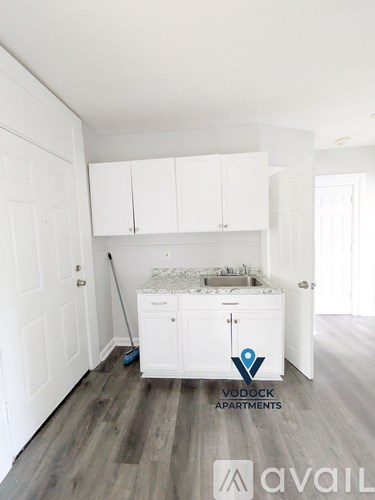 226 Lyman St 2 Beds Apartment for Rent