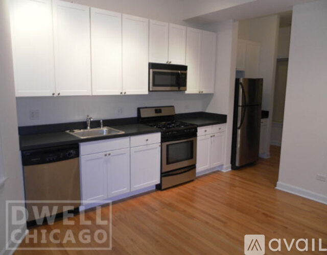 4715 N Sheridan Rd 3 Beds Apartment for Rent - Photo gallery 3