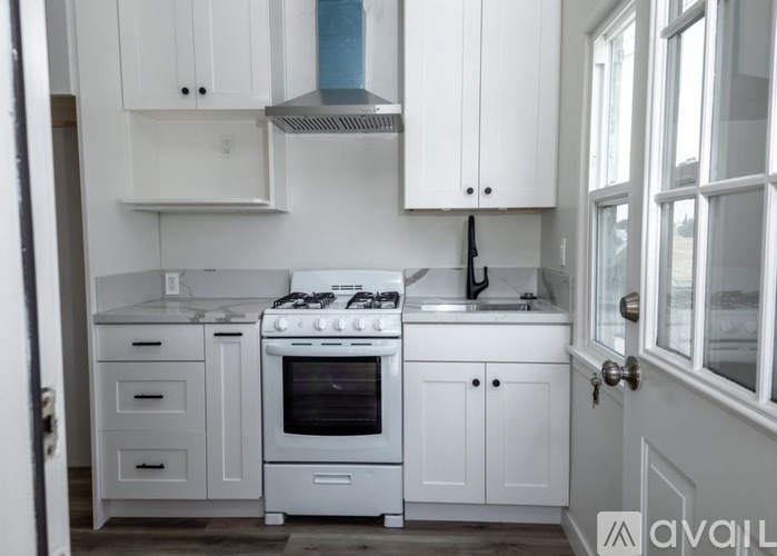 439 South Evergreen Avenue 1 Apartment for Rent - Photo gallery 4