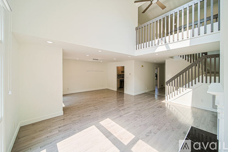356 French Ct 2 Beds Townhouse for Rent - Photo gallery 4
