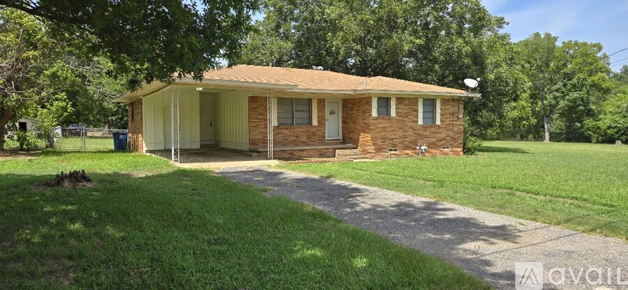 507 W Mitcham St 3 Beds Single Family Home for Rent - Photo gallery 3