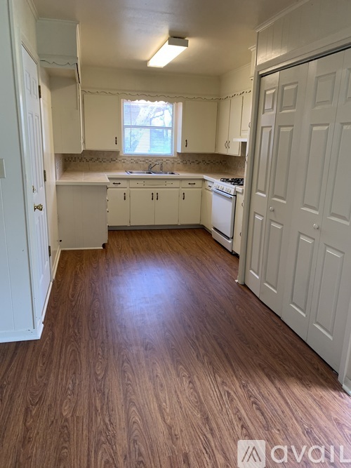 507 W Mitcham St 3 Beds Single Family Home for Rent - Photo gallery 5